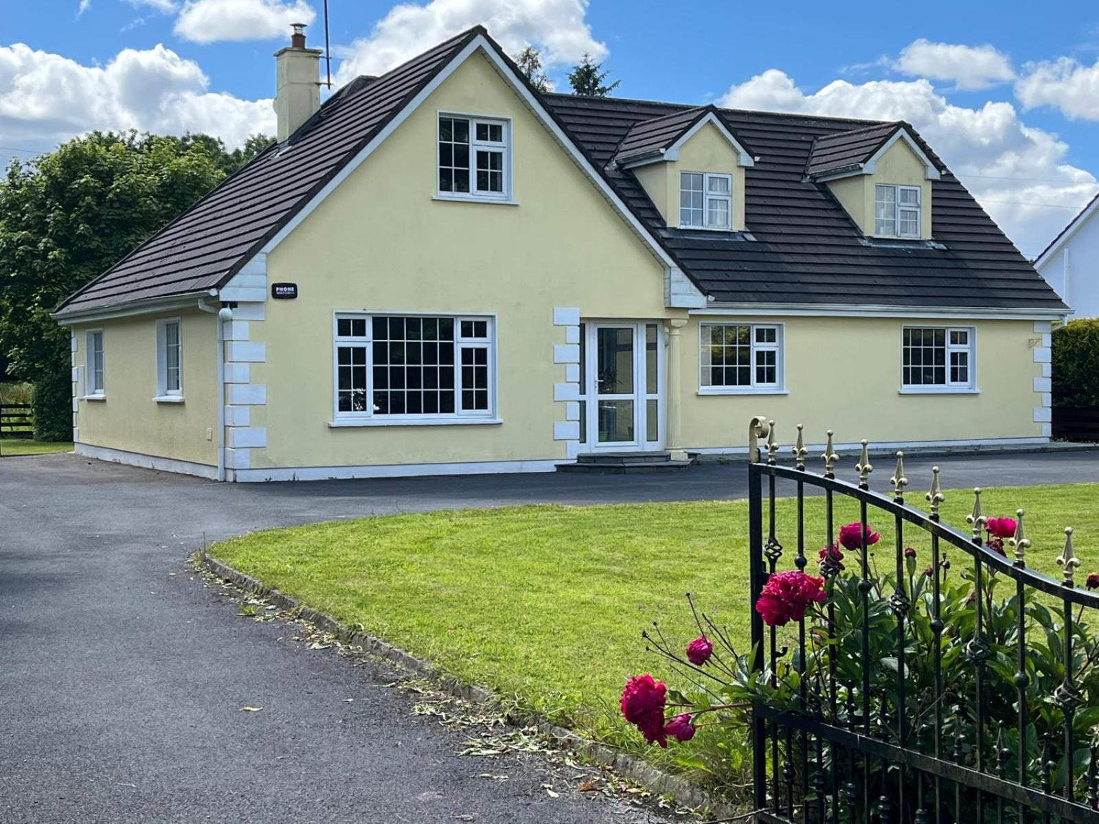 Oughterard Homeshare Killarone Bagian luar foto